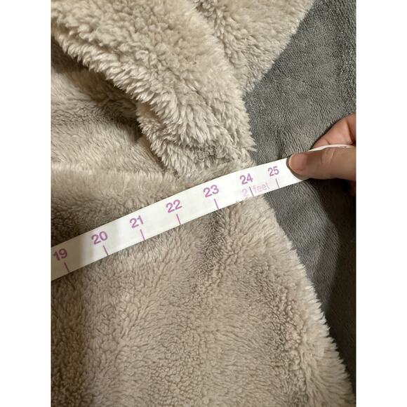 NWOT H&M Beige Greige Sherpa Cropped Women Hoodie Size Large Tie Waist Soft - Picture 6 of 7